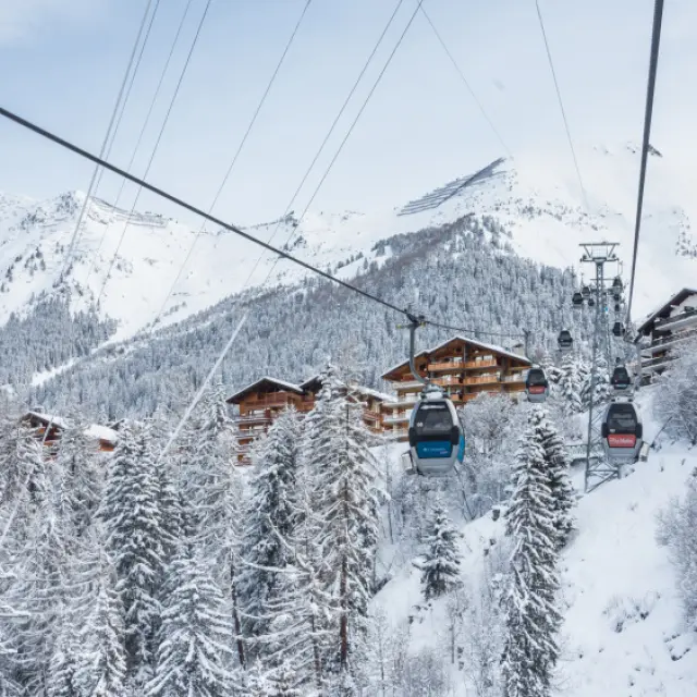 Verbier, neige et ambiance hivernale , télécabines Châble-Verbier