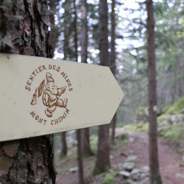 Sentier Des Mines